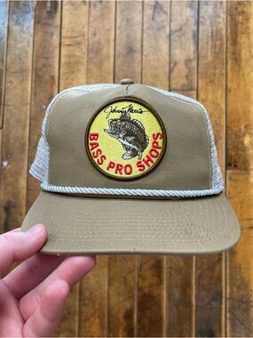 New Era X Nascar Bass Pro Shop MT19 Golfer Trucker Snapback Khaki